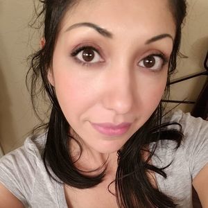 Meet your Posher, Priscilla